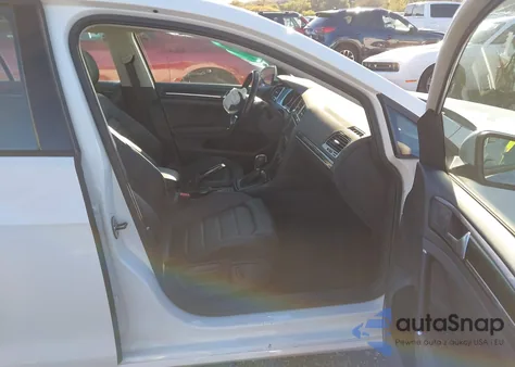 2017 Volkswagen Golf Tsi S 4-Door/Tsi Se 4-Door/Tsi Sel 4-Door/Tsi Wolfsburg Edition 4-Door из США, поврежденный, VIN 3VW217AU5HM019858